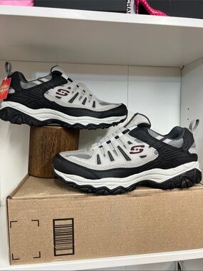 🔥 Skechers Afterburn Men's Black & Gray slip Ins sneakers size 12 new